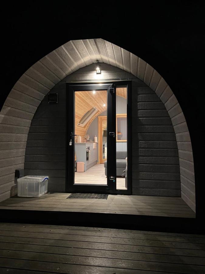 Appartamento Glamping Pods Milngavie Esterno foto