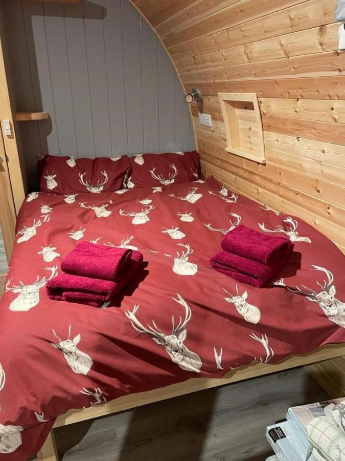 Appartamento Glamping Pods Milngavie Esterno foto