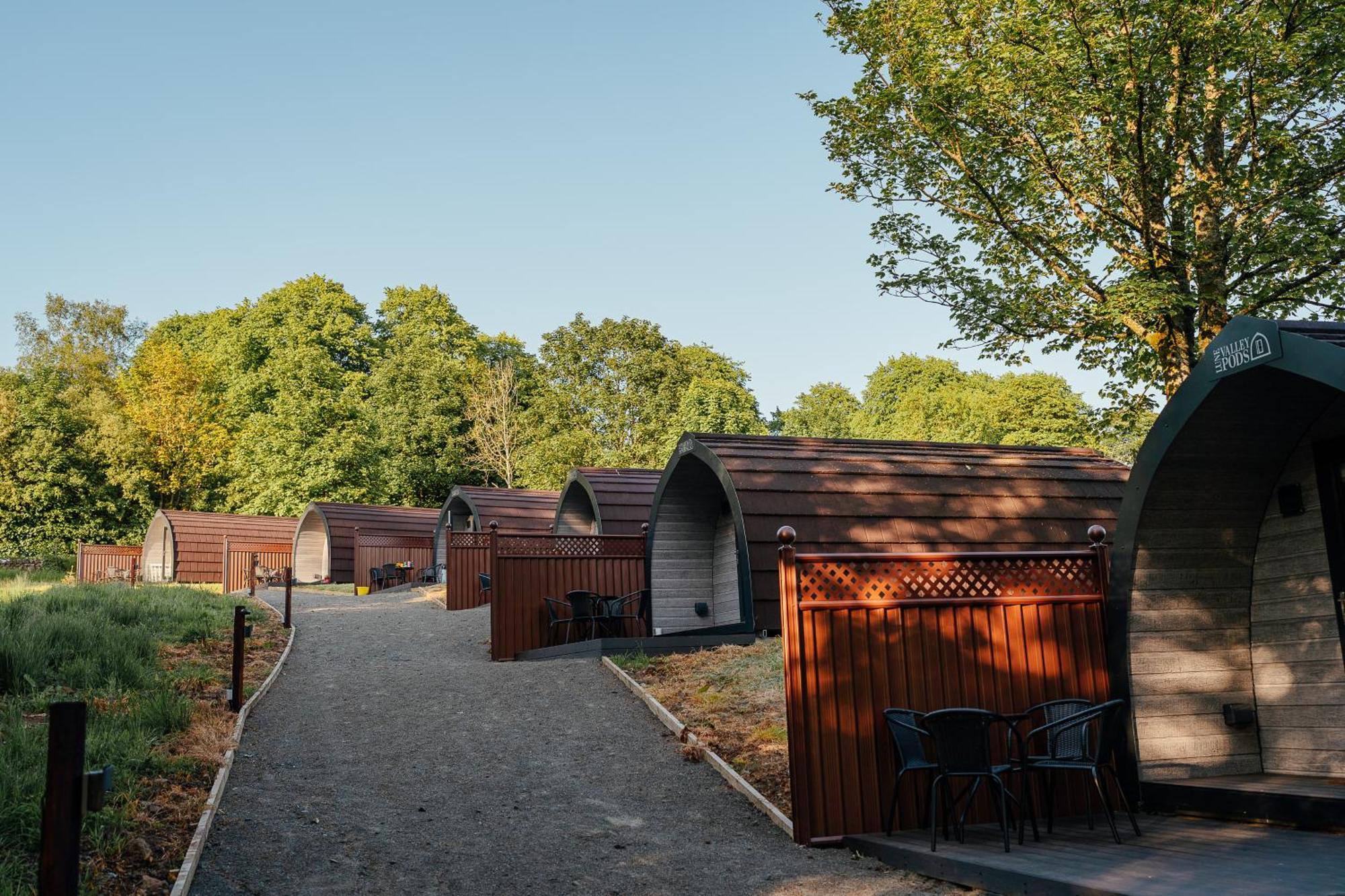 Appartamento Glamping Pods Milngavie Esterno foto